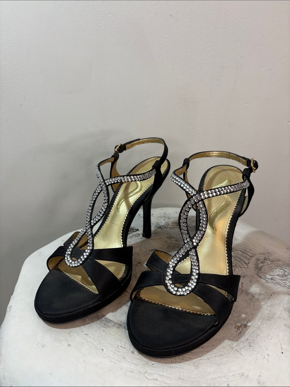 Nina Black Satin Rhinestone Bedazzled Infinity Loop Cross Strap Stiletto Heels 8
